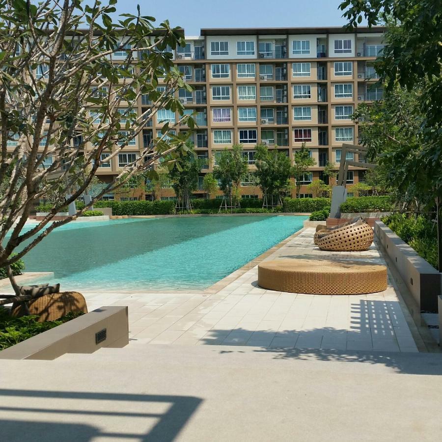 Appartamento Baan Thew Lom By Meaw Petchaburi Esterno foto