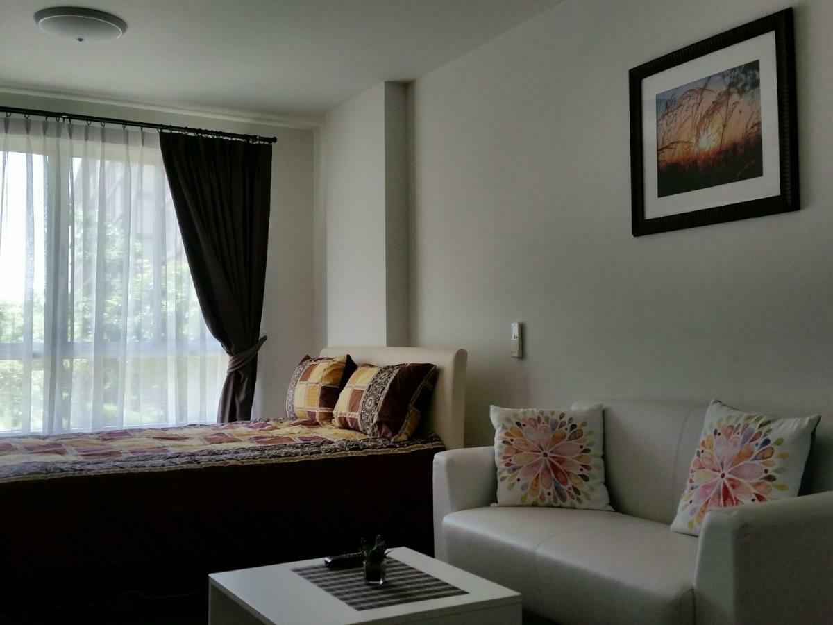 Appartamento Baan Thew Lom By Meaw Petchaburi Esterno foto